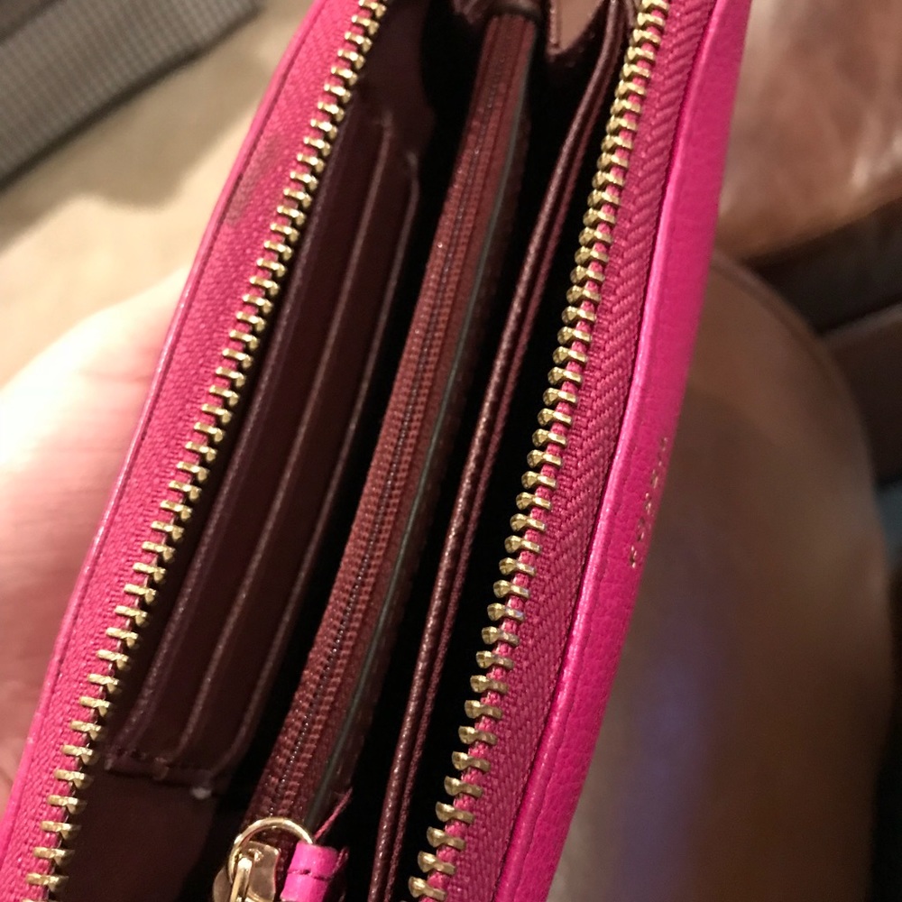 Fossil Wallet - Picture 3 of 3